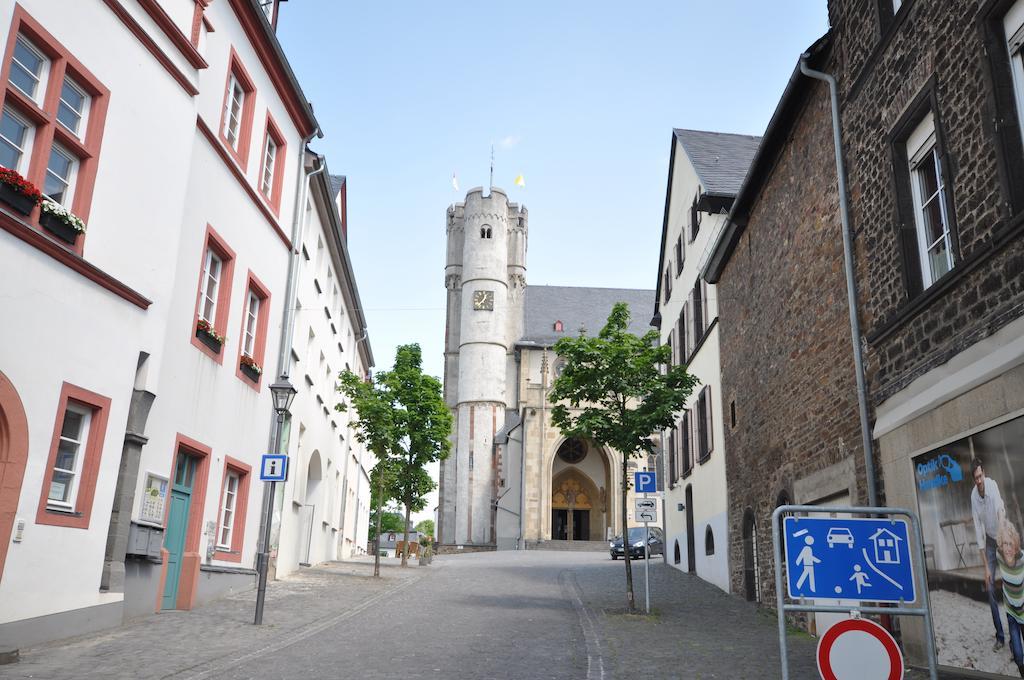 Hotel Restaurant "Athen" Münstermaifeld Exteriör bild